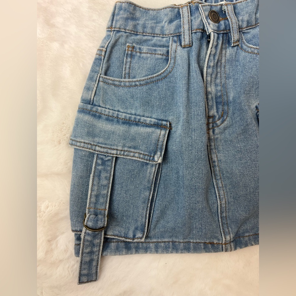 NWT: Chelsea & Violet Big Girl Denim Cargo Mini Skirt Size Small 7 - Picture 2 of 8